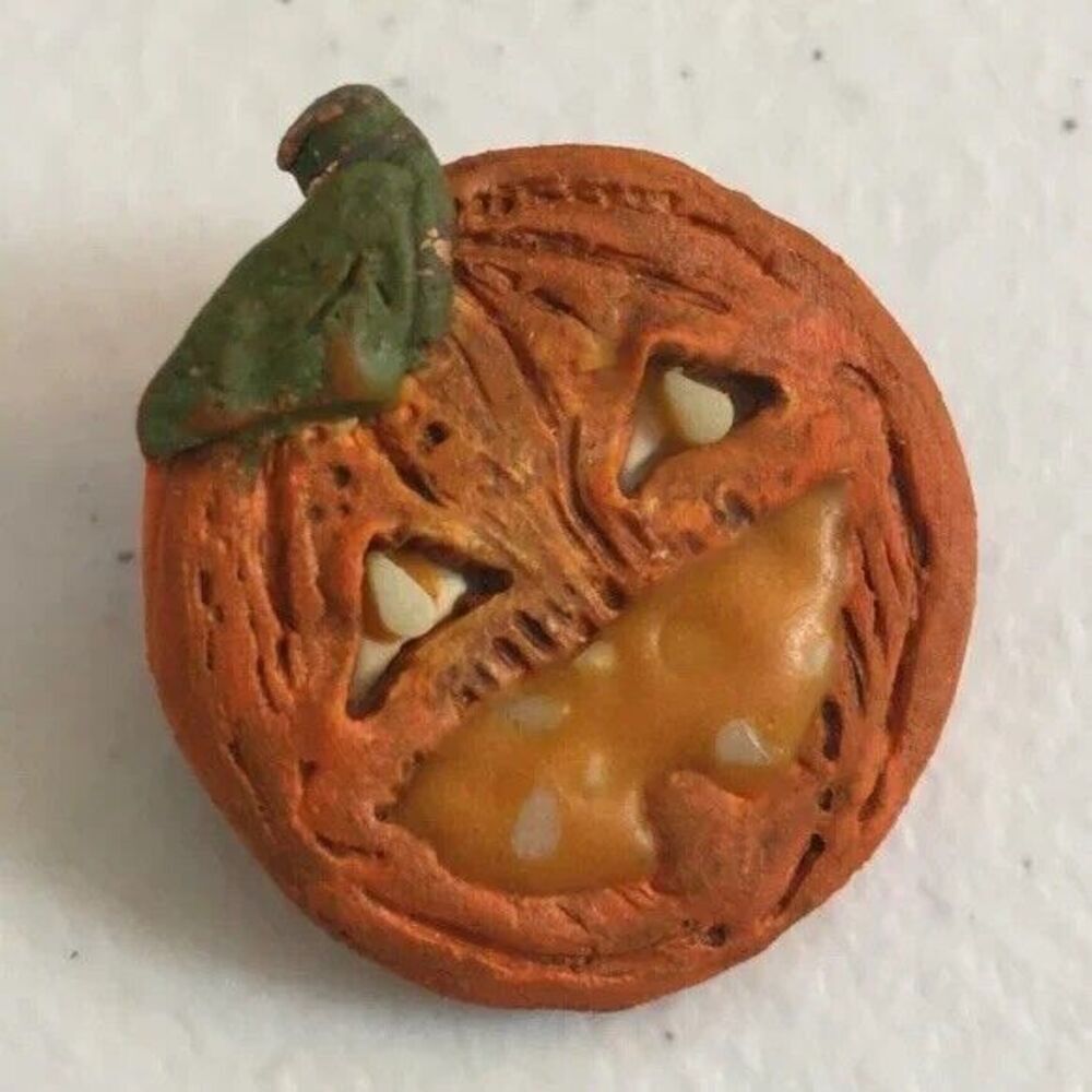 Handmade Jack O Lantern Brooch Glow in The Dark Eyes Halloween Polymer Clay